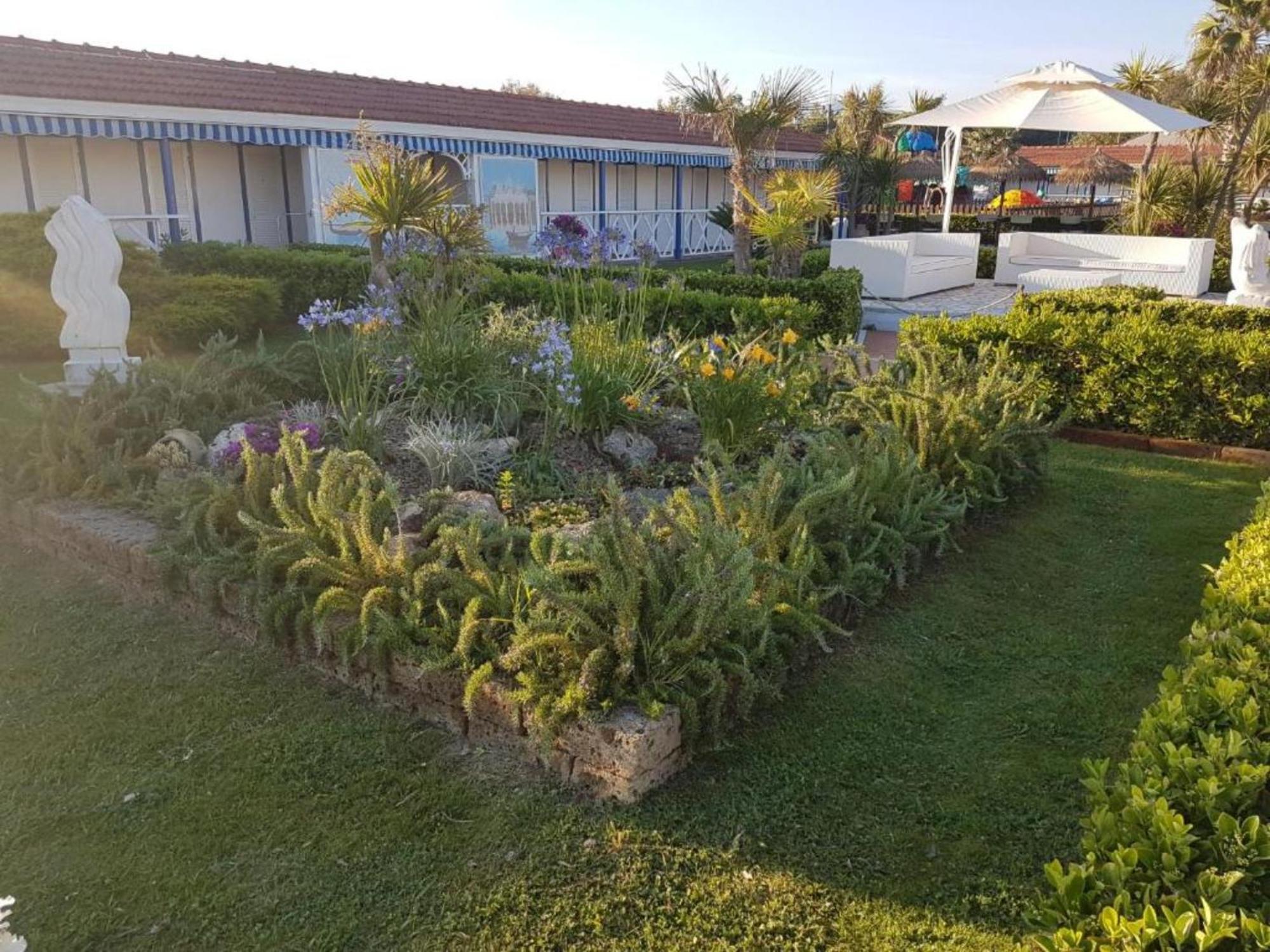 Bed And Breakfast Bagno Venezia Marina Di Carrara Ngoại thất bức ảnh
