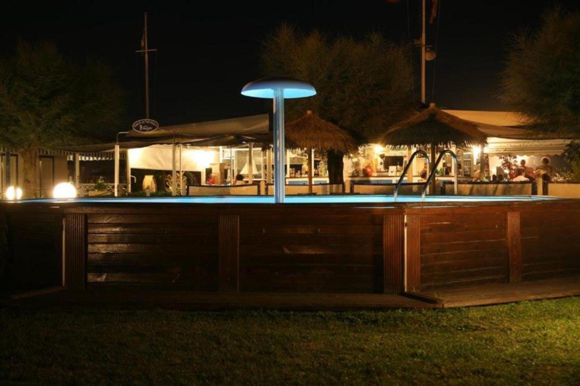 Bed And Breakfast Bagno Venezia Marina Di Carrara Ngoại thất bức ảnh
