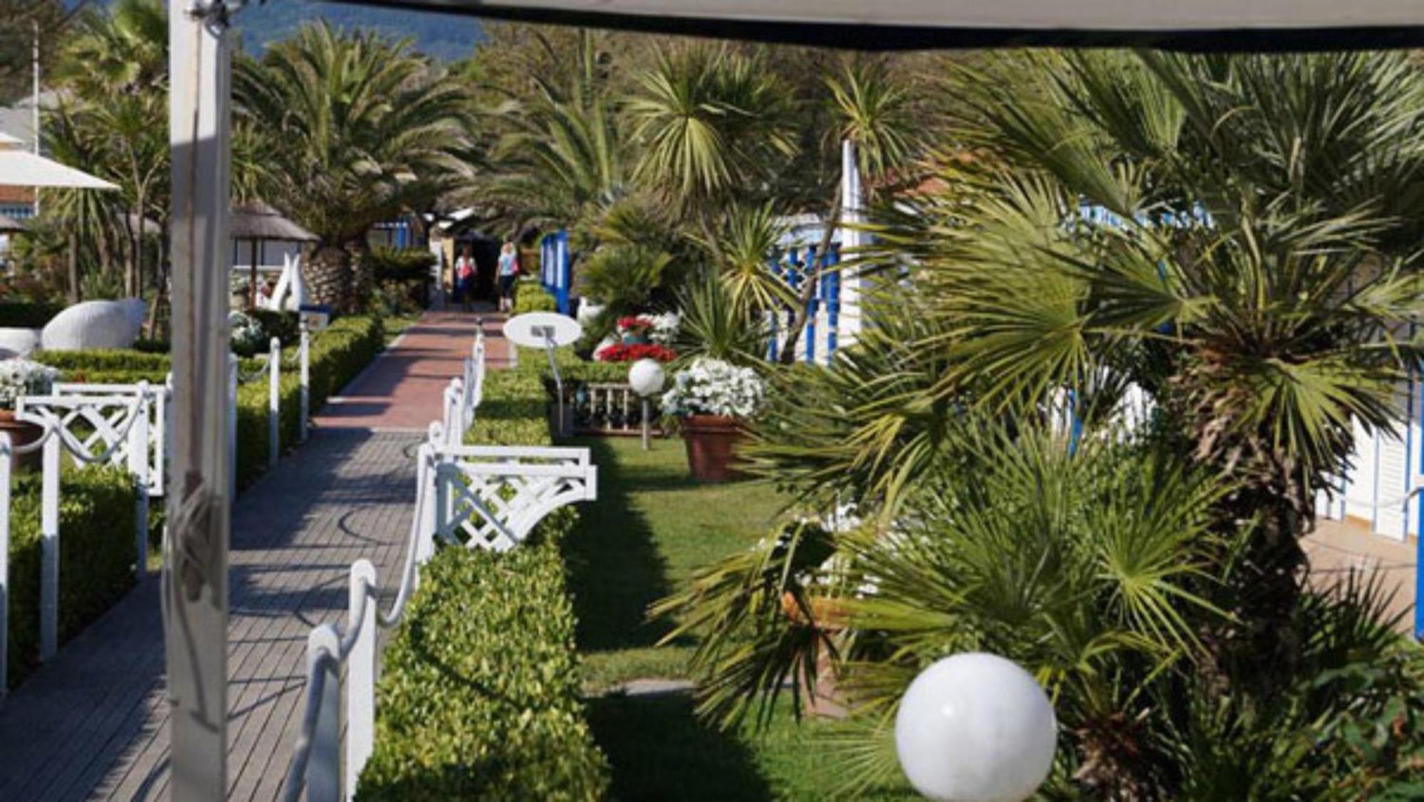 Bed And Breakfast Bagno Venezia Marina Di Carrara Ngoại thất bức ảnh